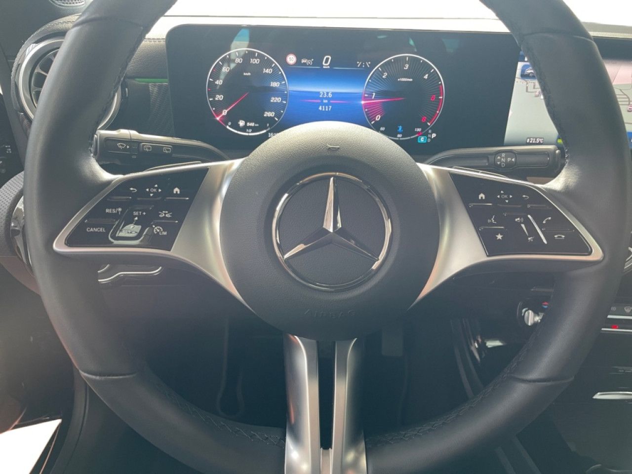 Mercedes-Benz CLA – Bild 10