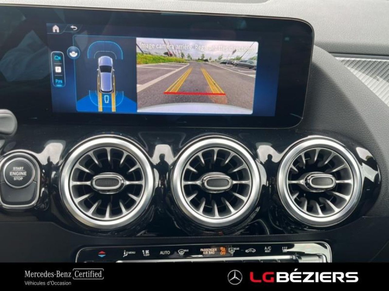 Photo du v&eacute;hicule 15 / 18