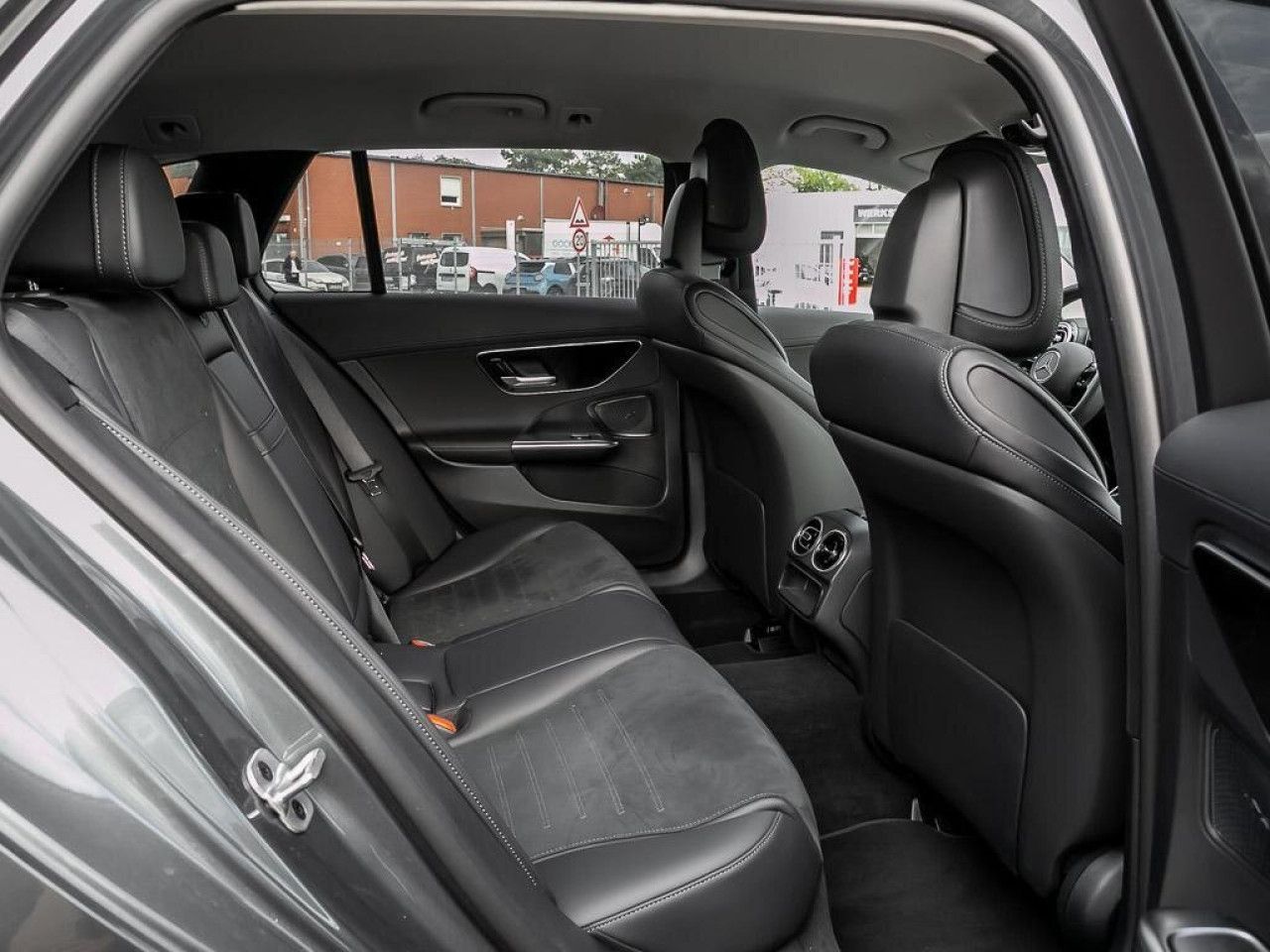 Mercedes-Benz C-Klasse – Bild 6