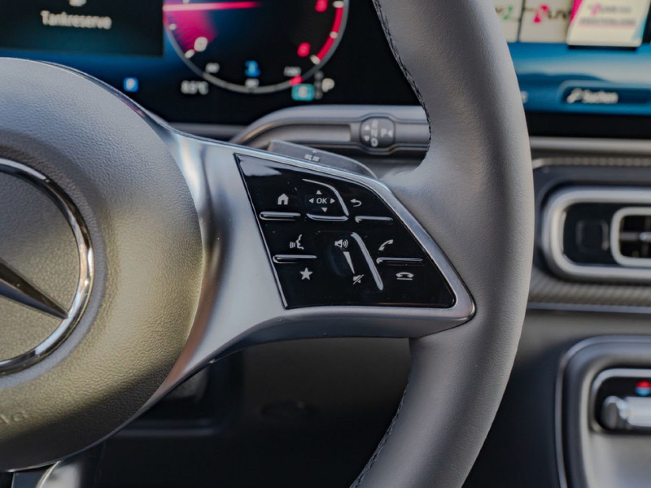 Fahrzeugbild 14 / 25