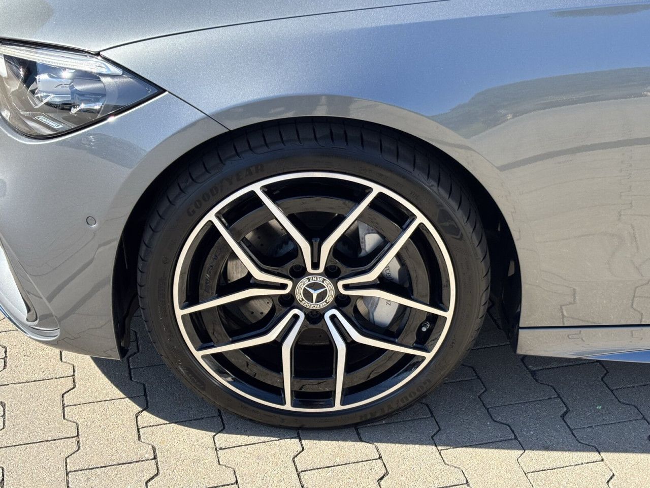 Fahrzeugbild 10 / 27