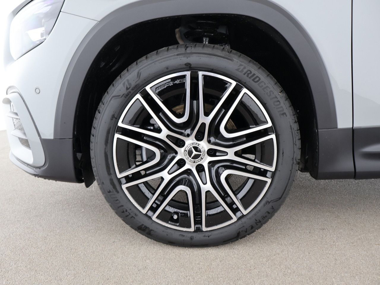 Mercedes-Benz GLB – Bild 16
