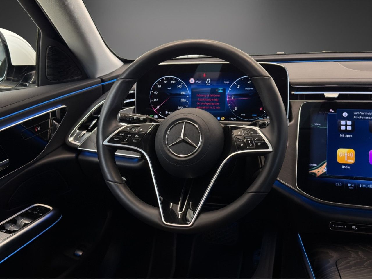 Mercedes-Benz E-Klasse – Bild 16
