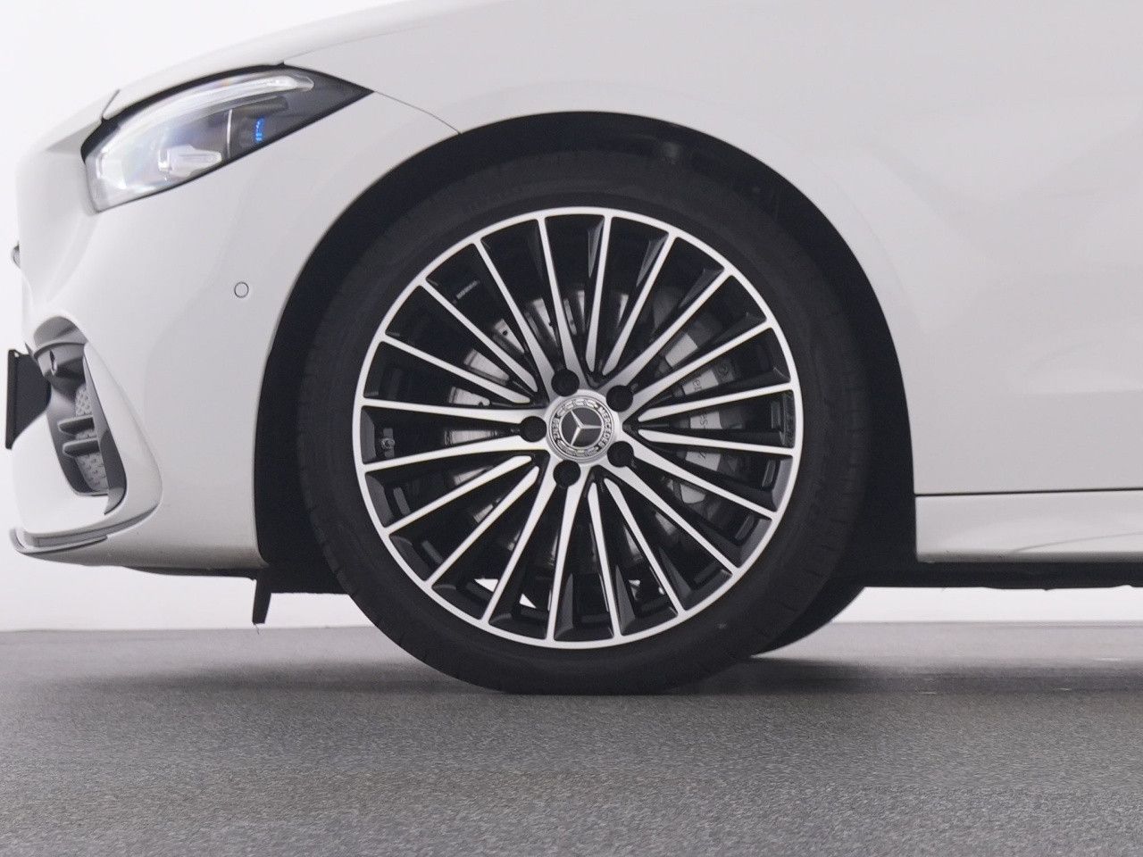 Mercedes-Benz C-Klasse – Bild 19