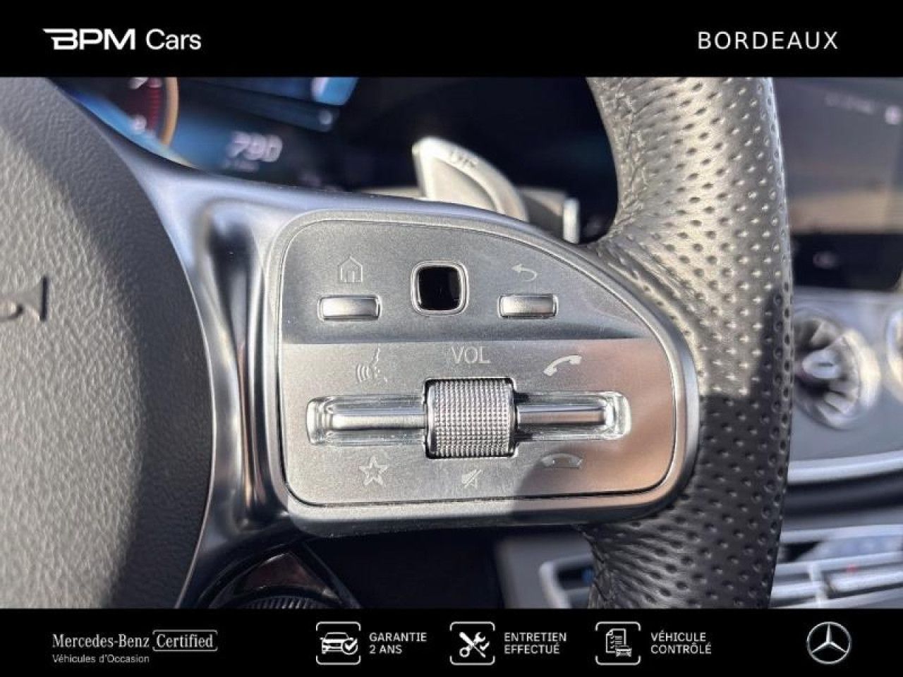 Photo du véhicule 17 / 18