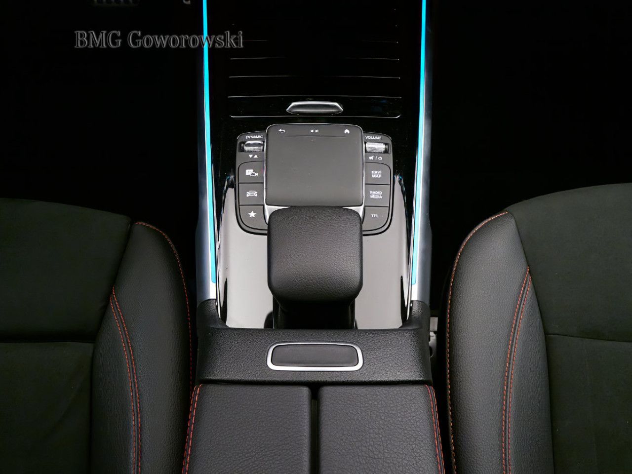 Zdjęcie pojazdu 10 / 15