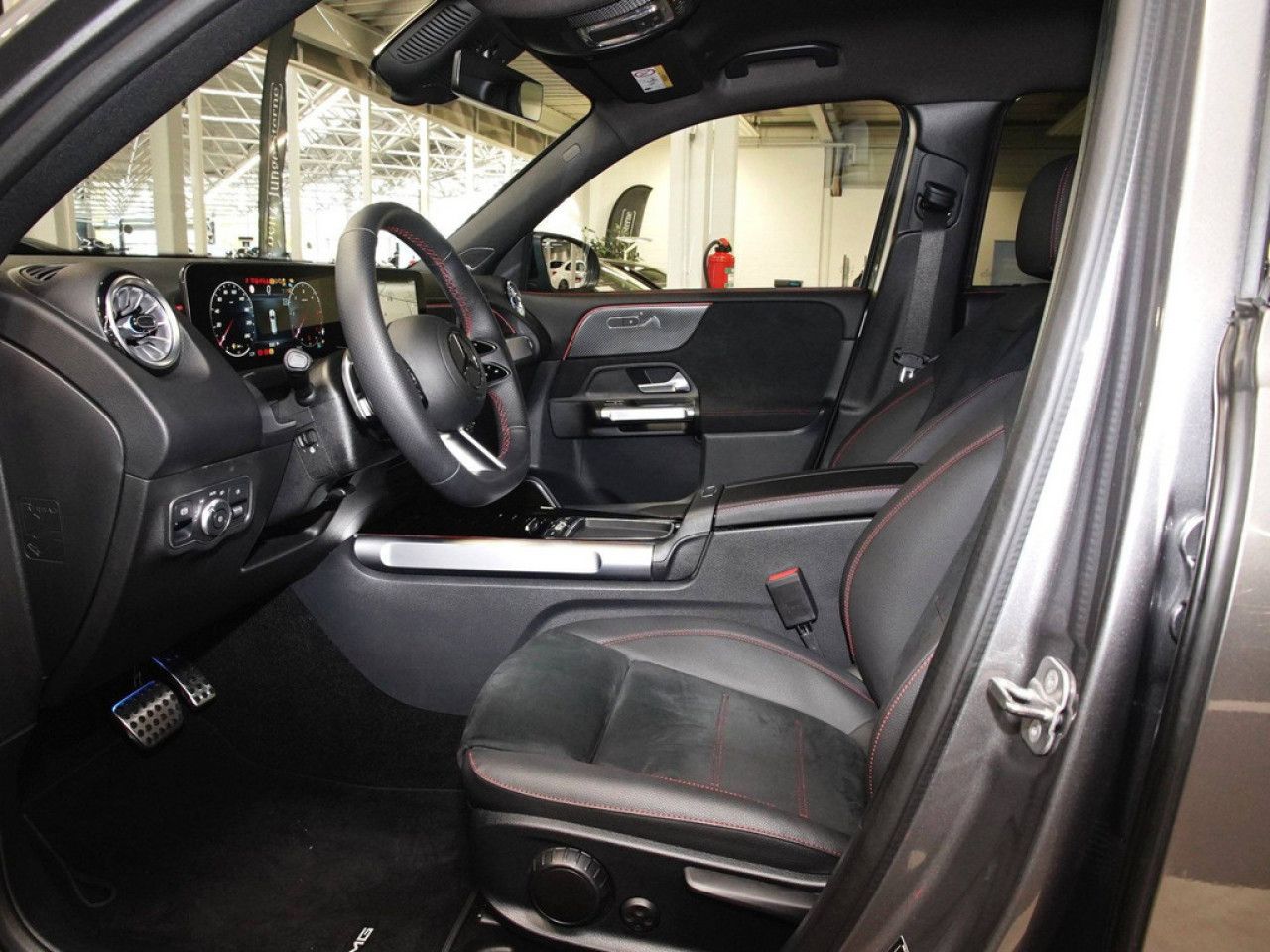 Mercedes-Benz GLB – Bild 11
