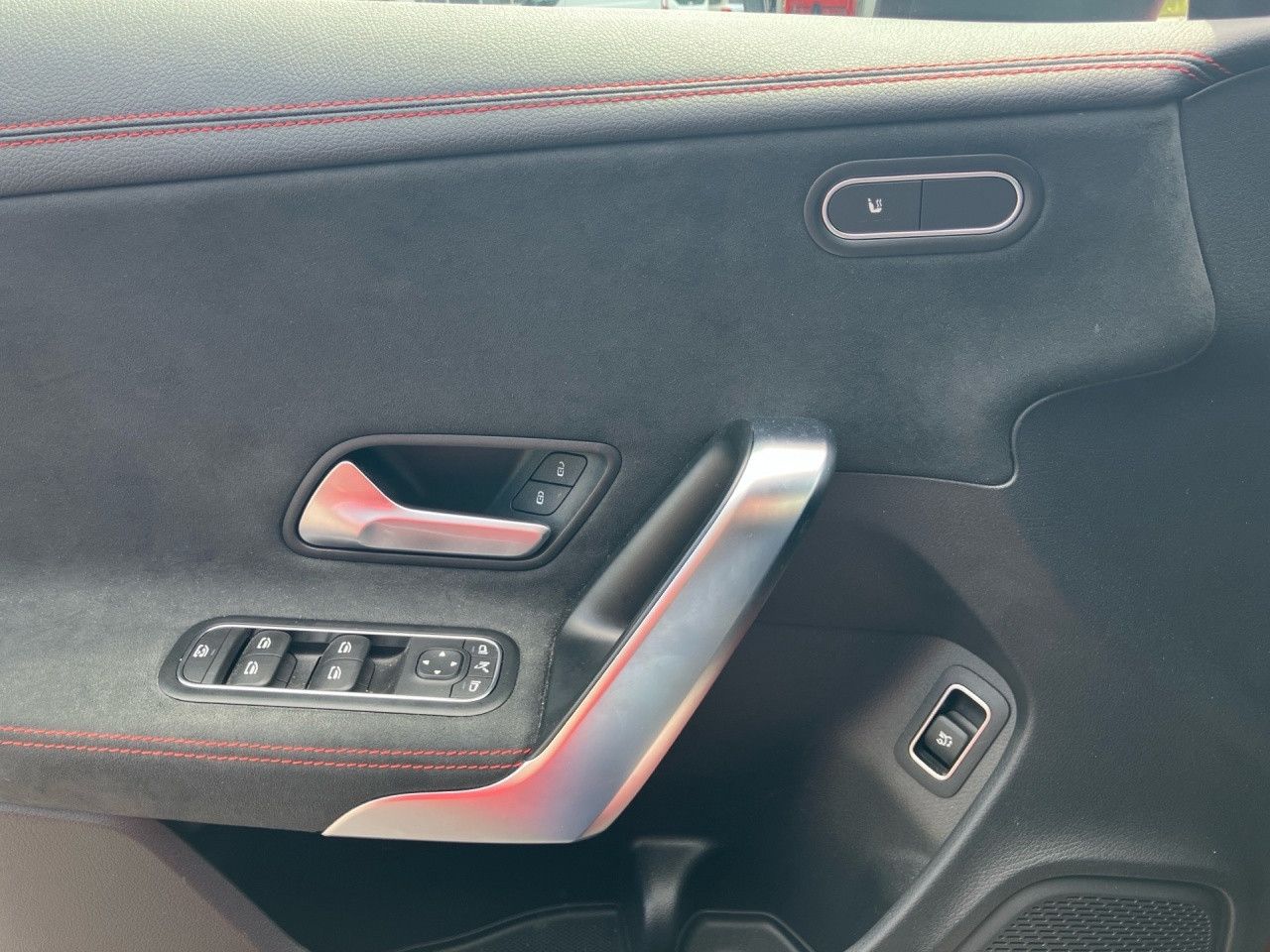 Mercedes-Benz CLA – Bild 4