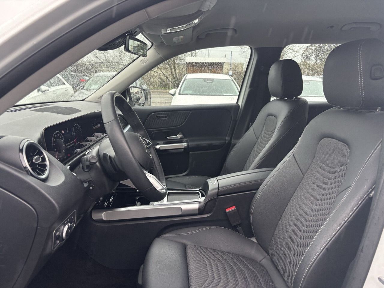 Fahrzeugbild 10 / 24