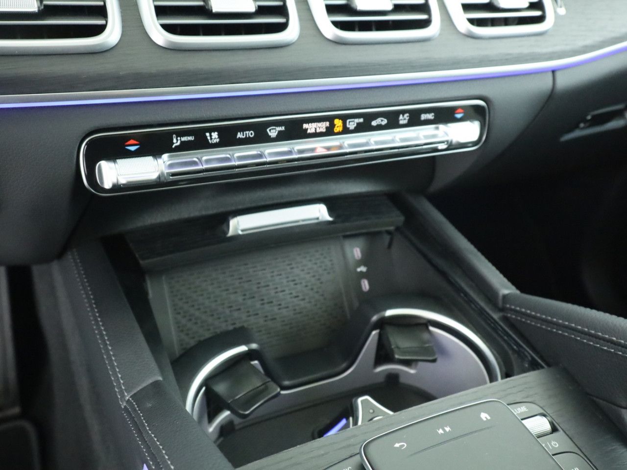 Mercedes-Benz GLS – Bild 14