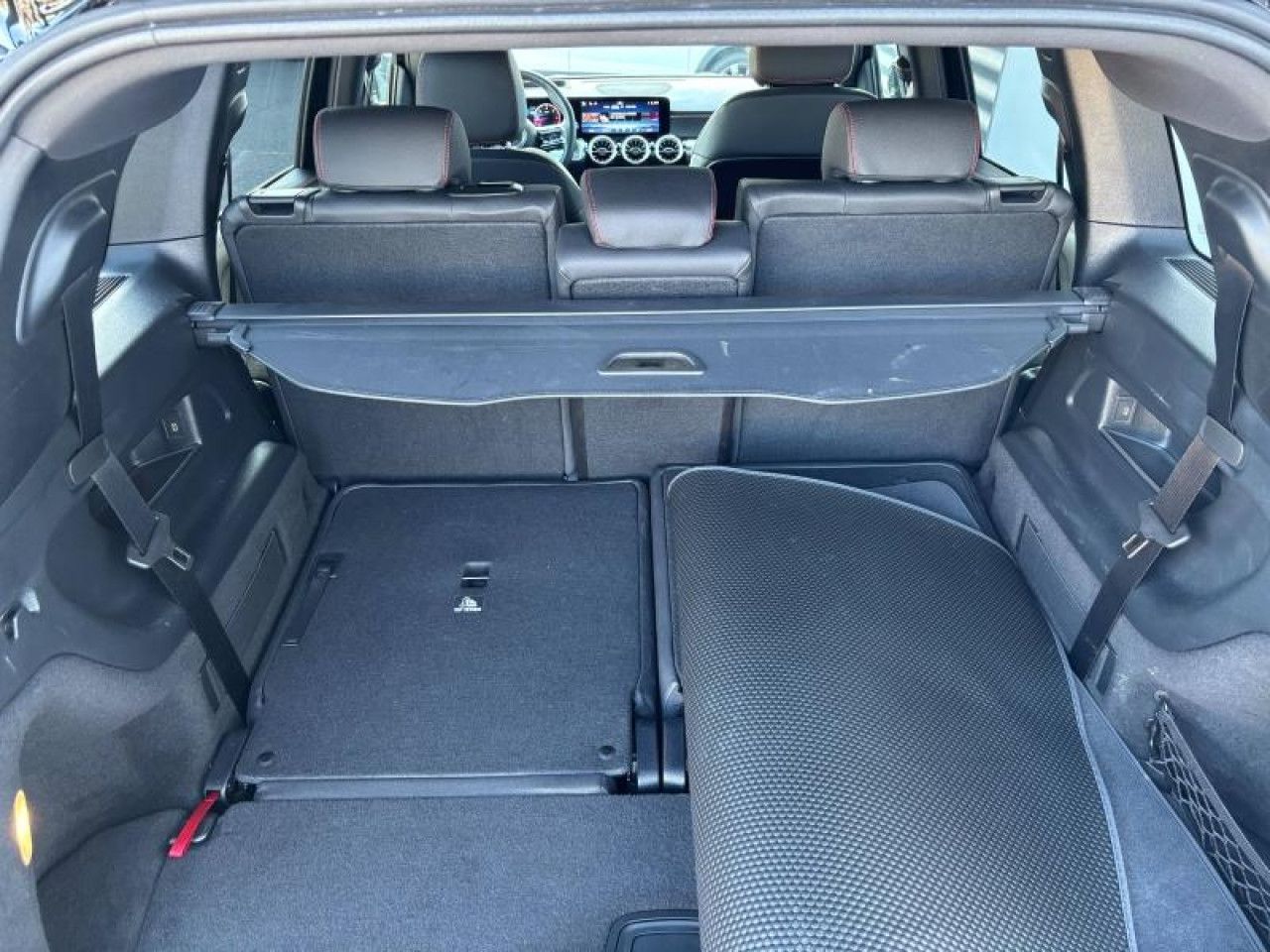 Photo du v&eacute;hicule 12 / 17