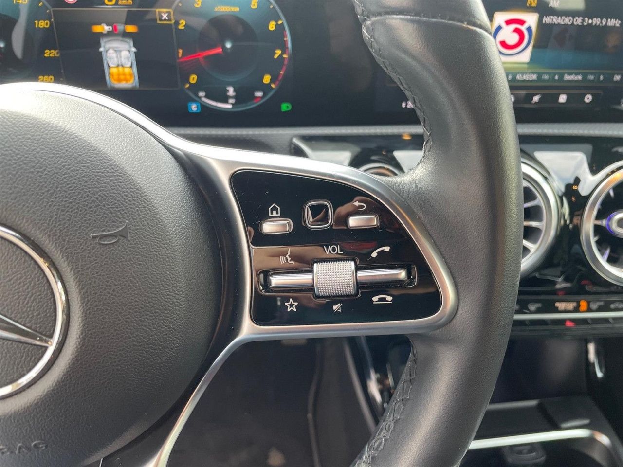 Fahrzeugbild 15 / 26