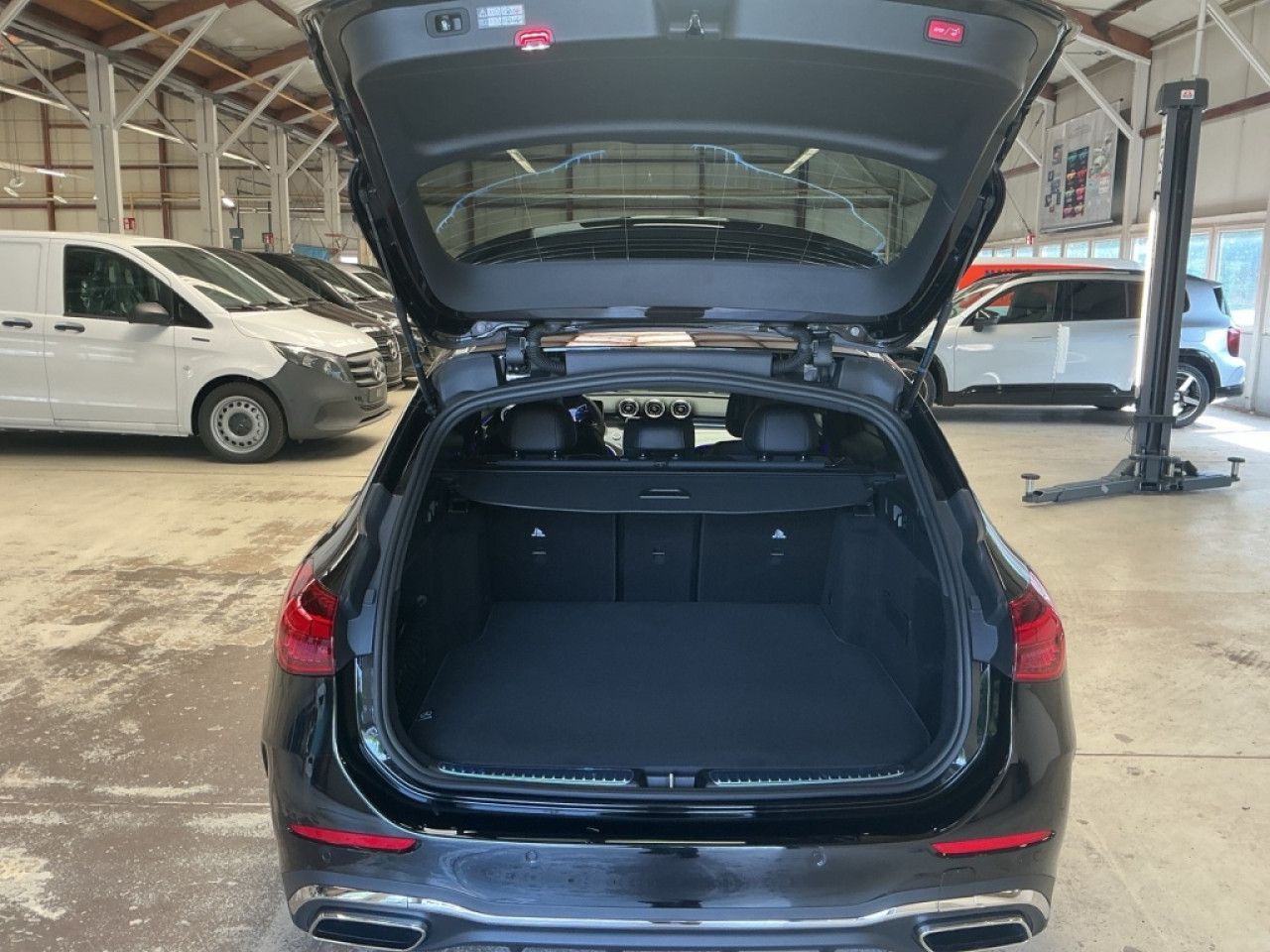 Mercedes-Benz C-Klasse – Bild 13