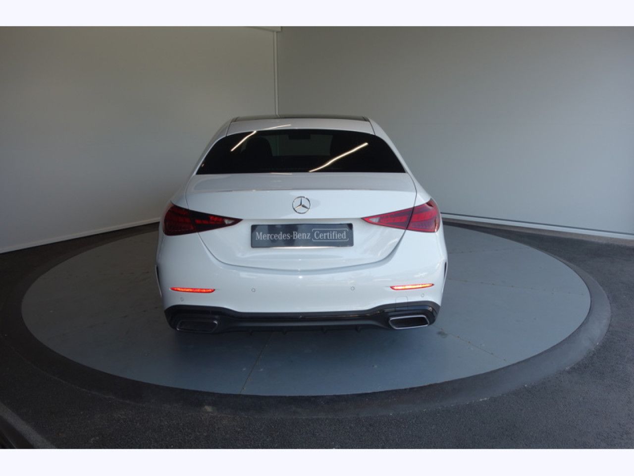 Photo du v&eacute;hicule 5 / 18