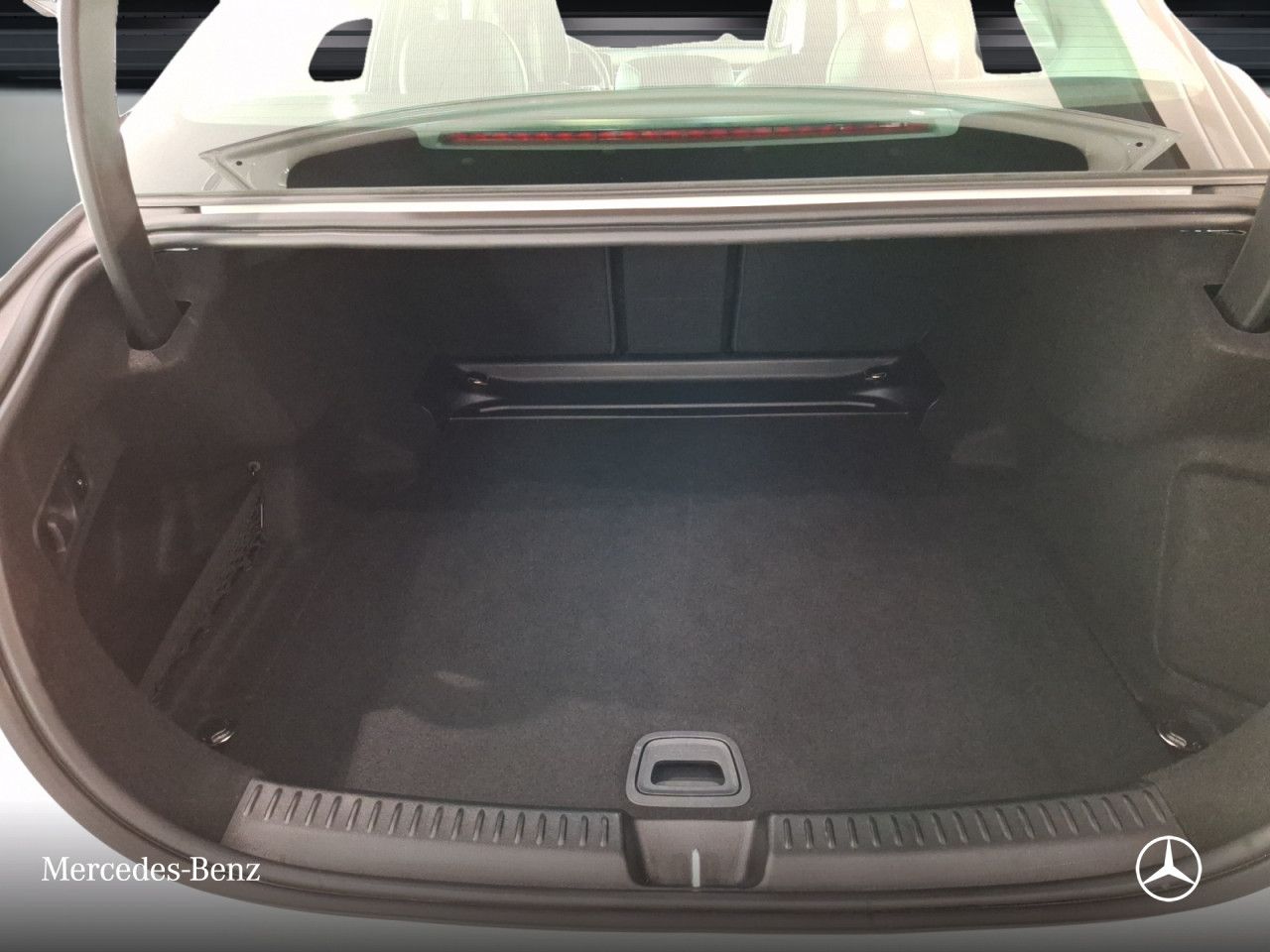Mercedes-Benz E-Klasse – Bild 5