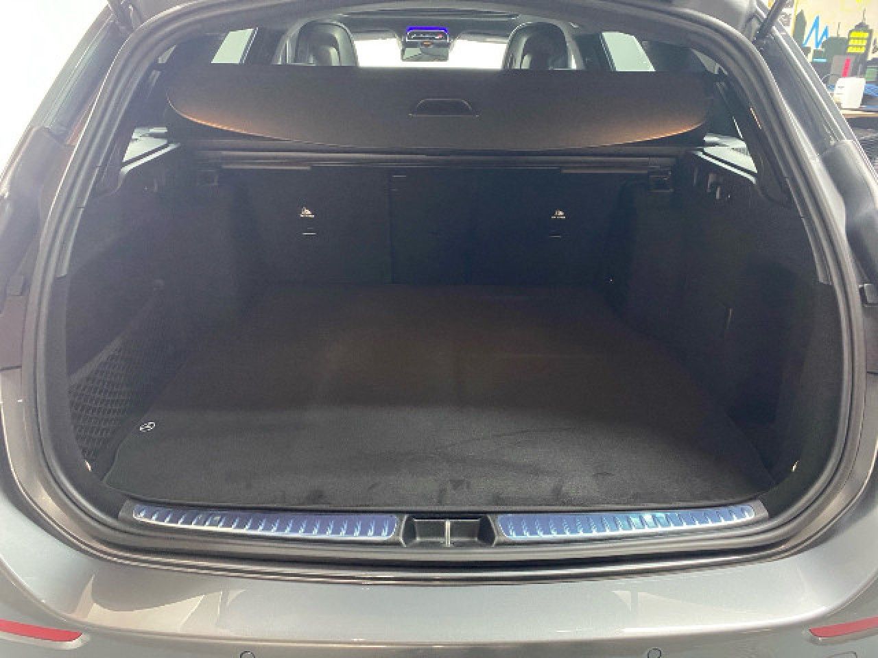 Mercedes-Benz C-Klasse – Bild 12