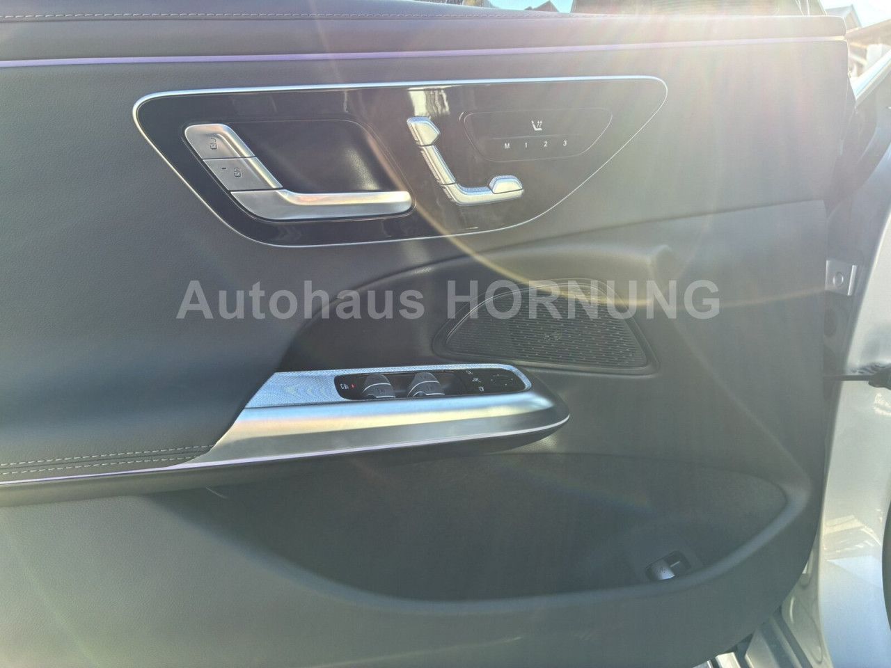 Mercedes-Benz E-Klasse – Bild 10