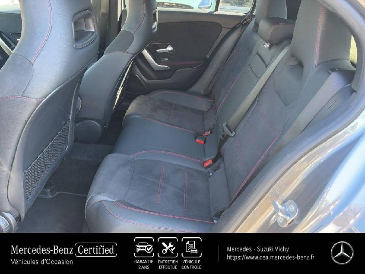 Photo du v&eacute;hicule 14 / 18