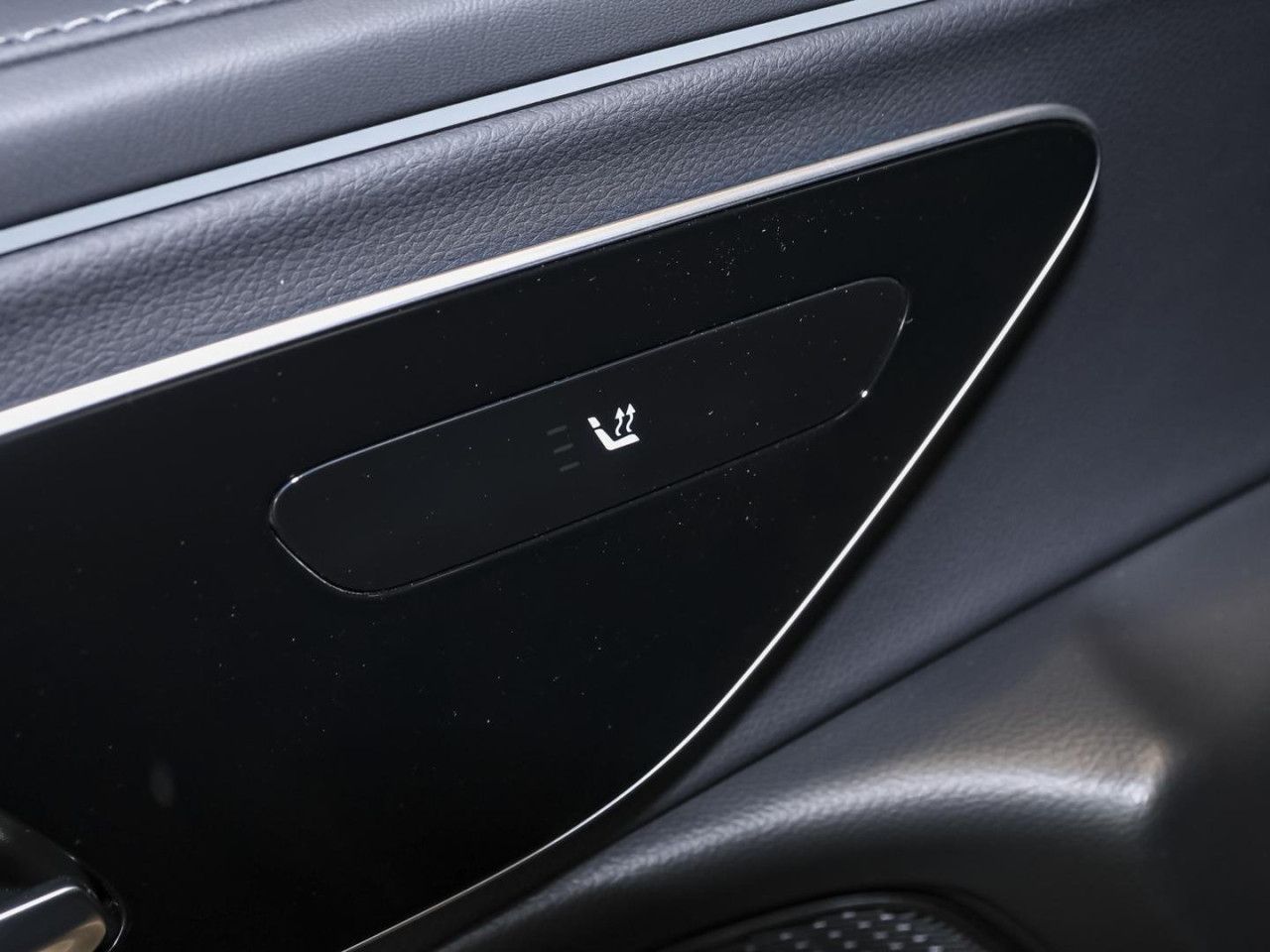 Mercedes-Benz E-Klasse – Bild 12