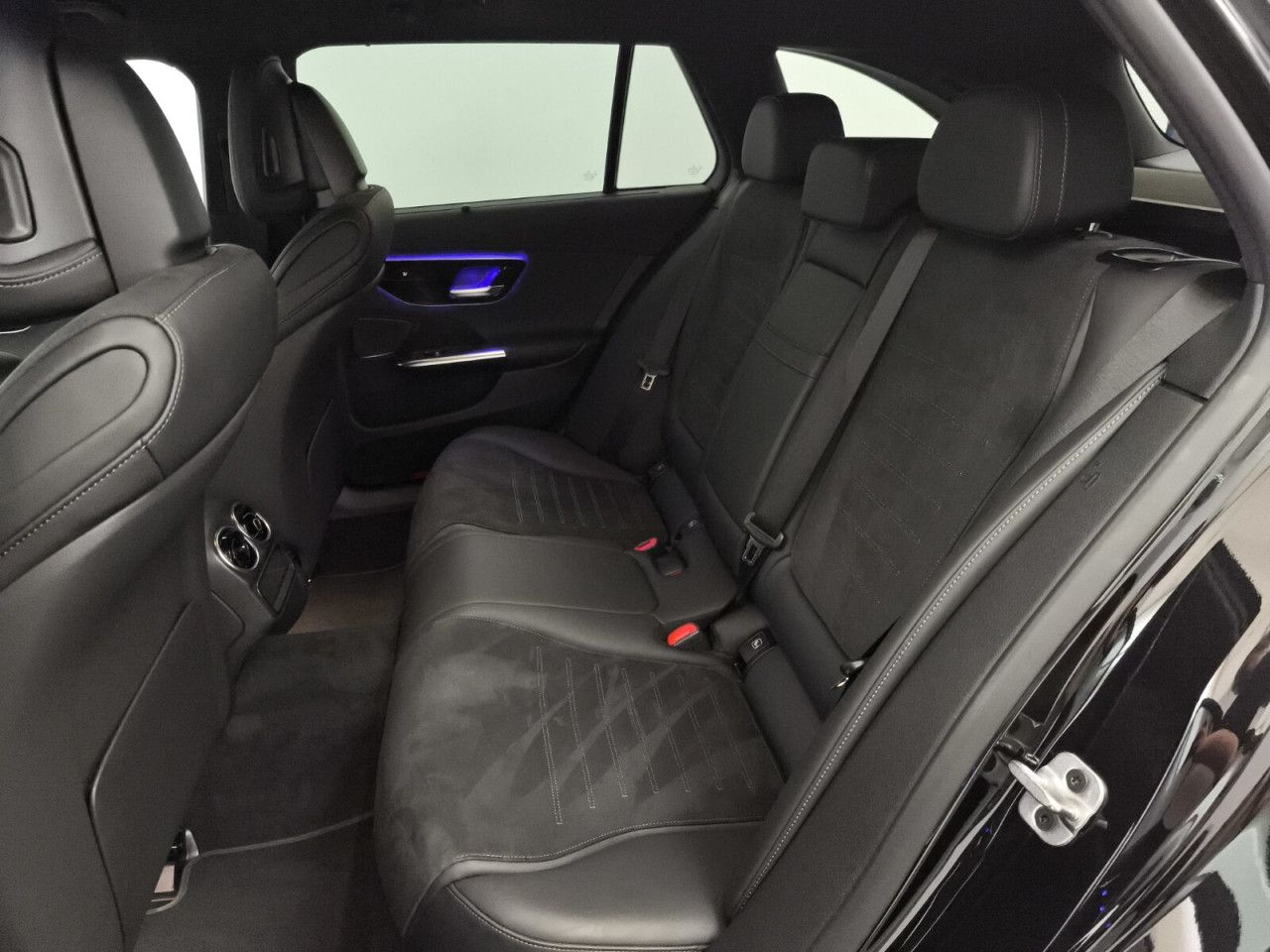 Mercedes-Benz C-Klasse – Bild 12