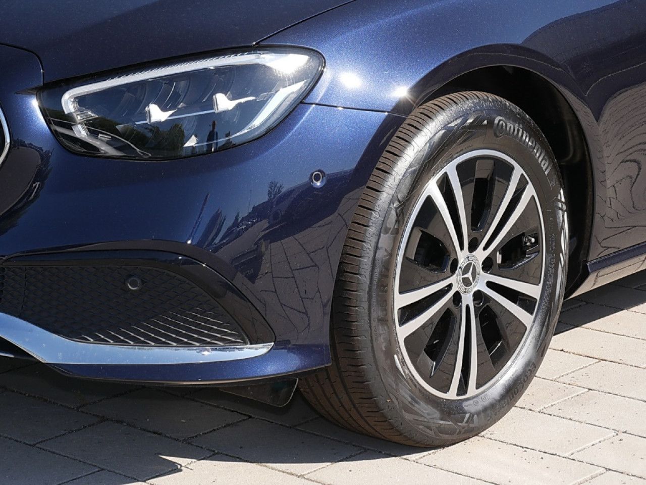 Mercedes-Benz E-Klasse – Bild 12