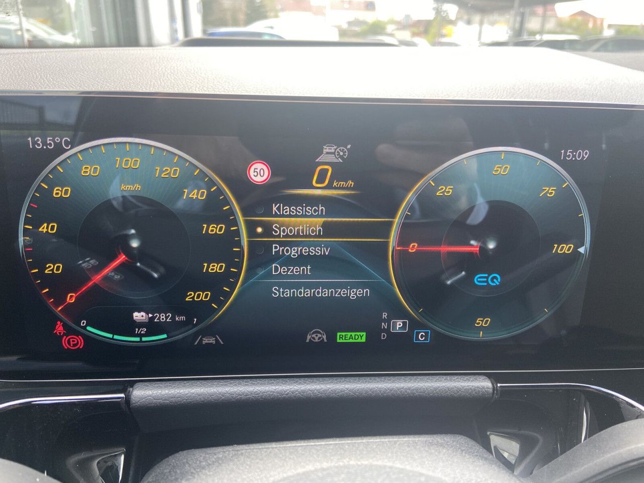 Fahrzeugbild 28 / 30