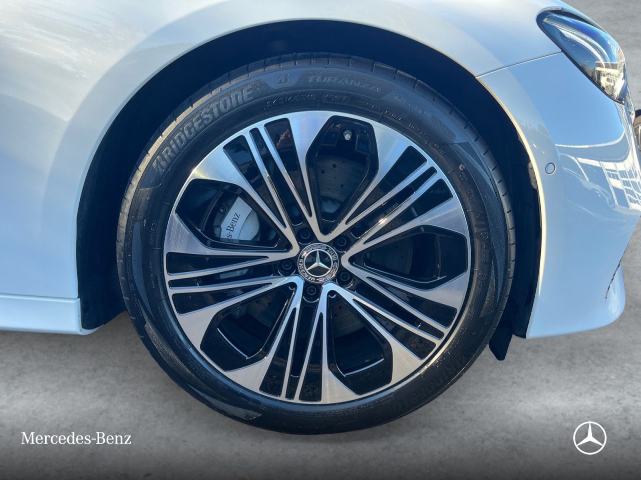 Mercedes-Benz E-Klasse – Bild 2