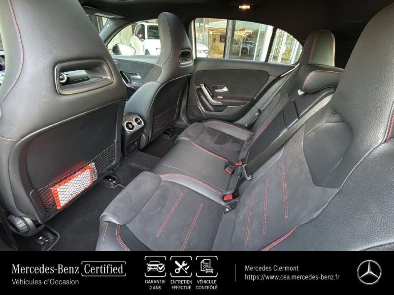 Photo du v&eacute;hicule 12 / 18