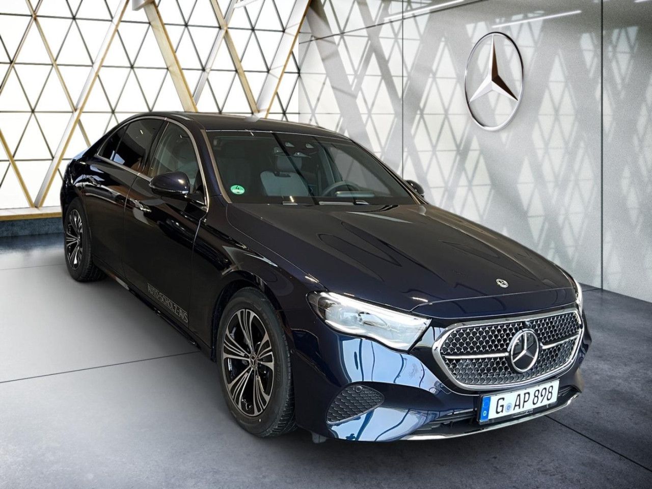 Mercedes-Benz E-Klasse – Bild 16