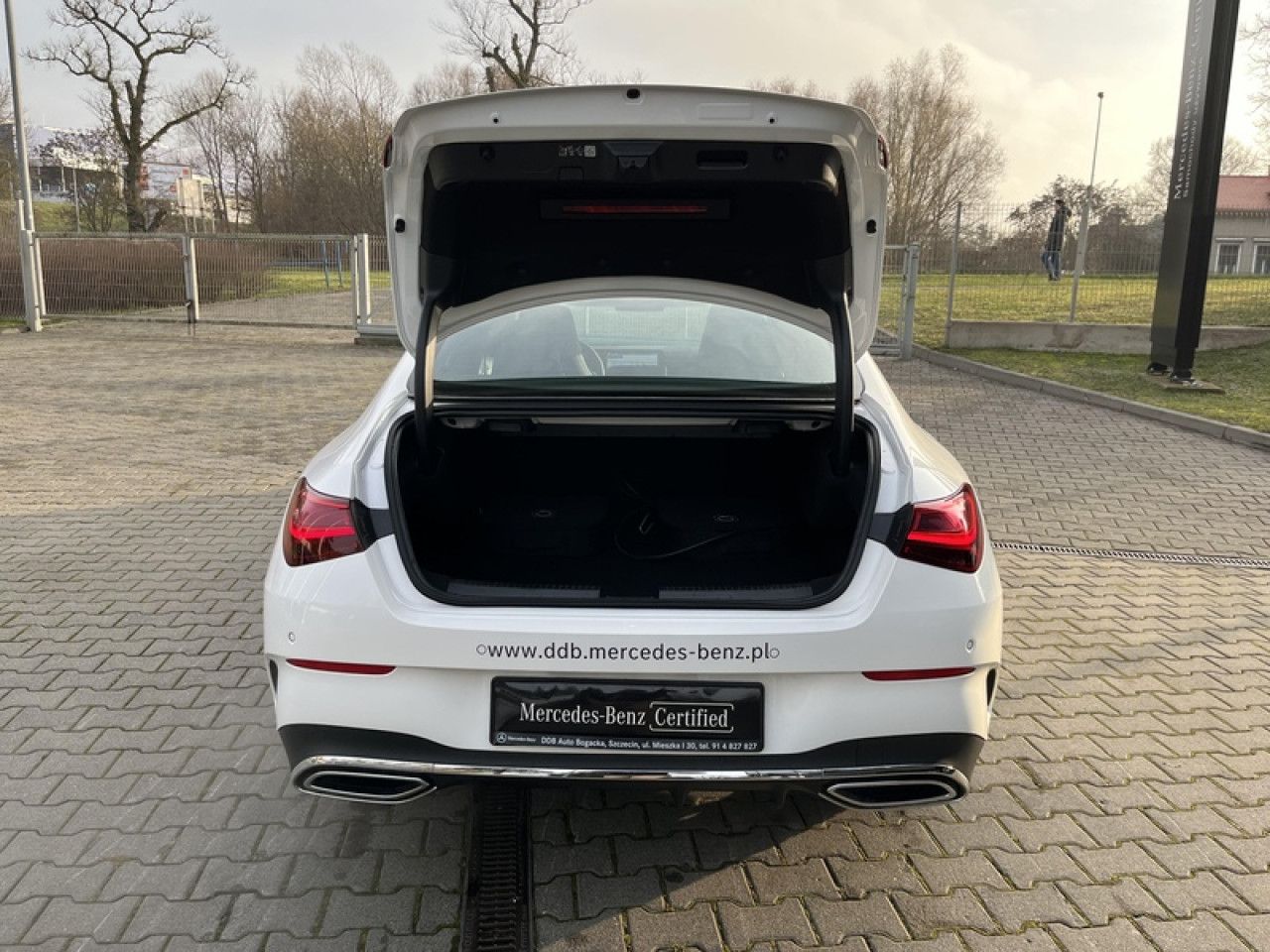 Zdjęcie pojazdu 17 / 17