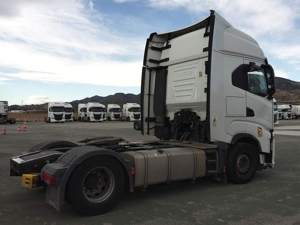 IVECO | AS440S53 T/P S-WAY