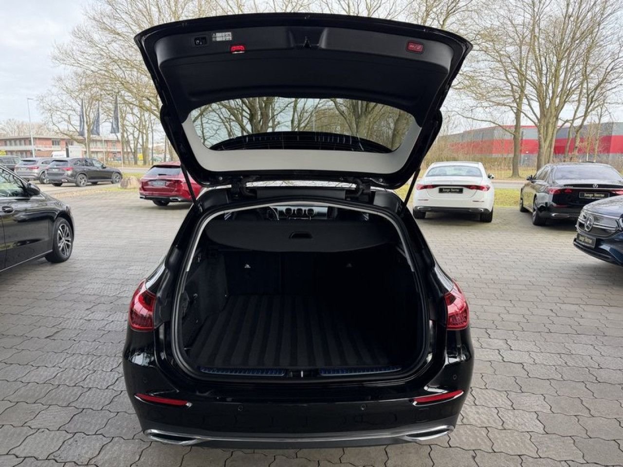 Mercedes-Benz C-Klasse – Bild 11