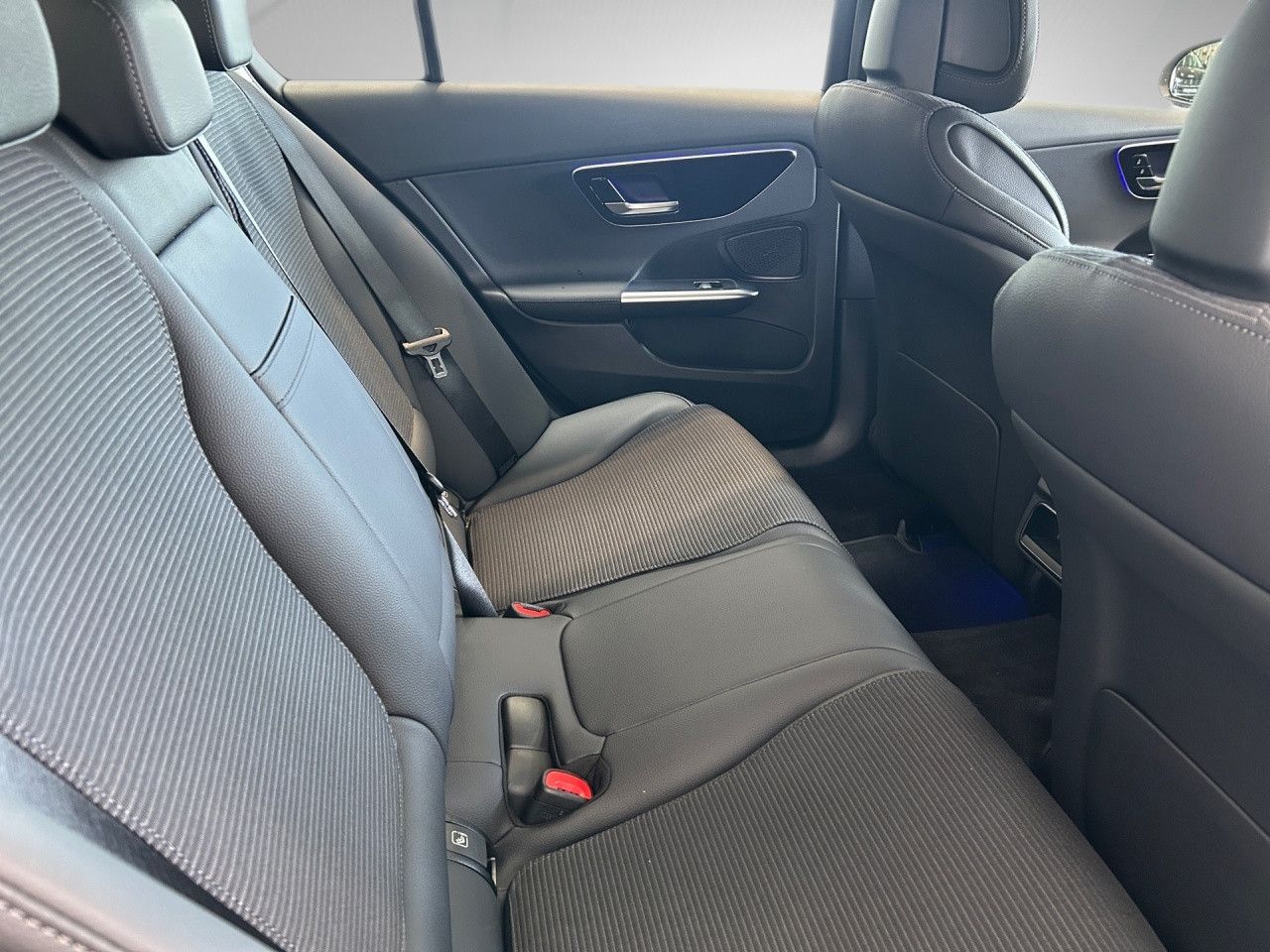 Mercedes-Benz C-Klasse – Bild 22
