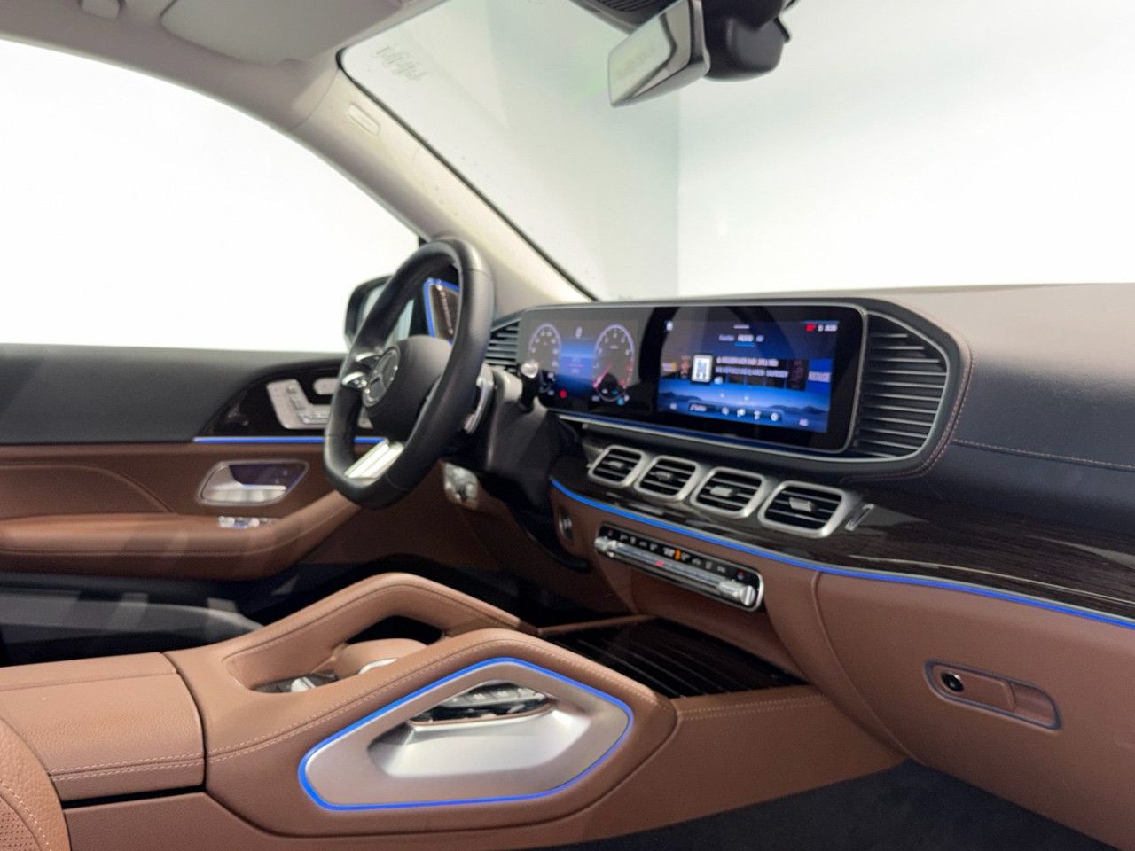 Mercedes-Benz GLS – Bild 12