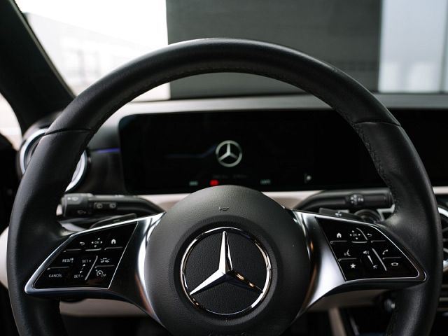 MERCEDES-BENZ Unknown Model 2025 — imagine 3
