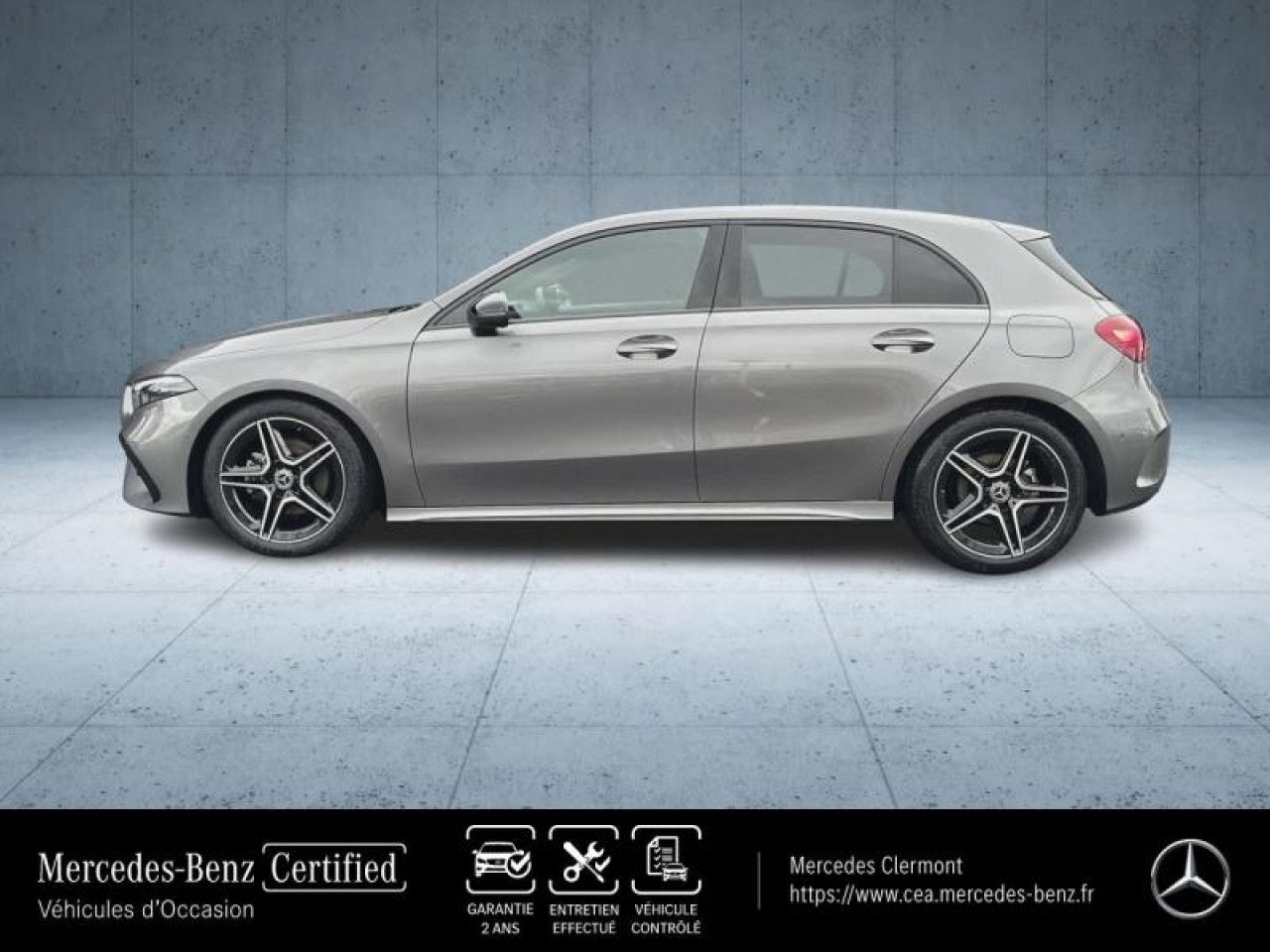 Photo du v&eacute;hicule 2 / 18