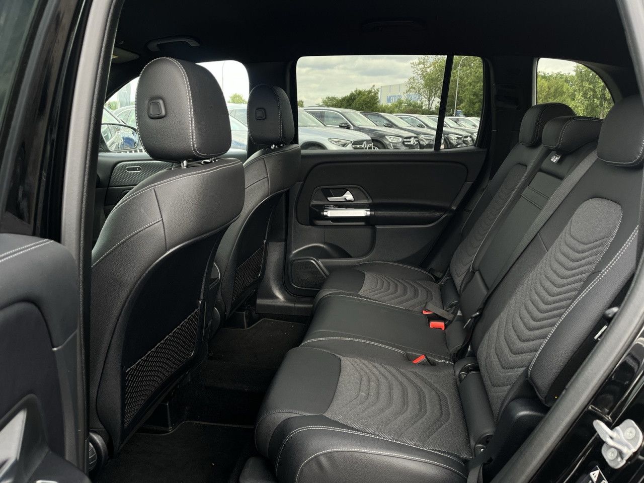 Mercedes-Benz GLB – Bild 19