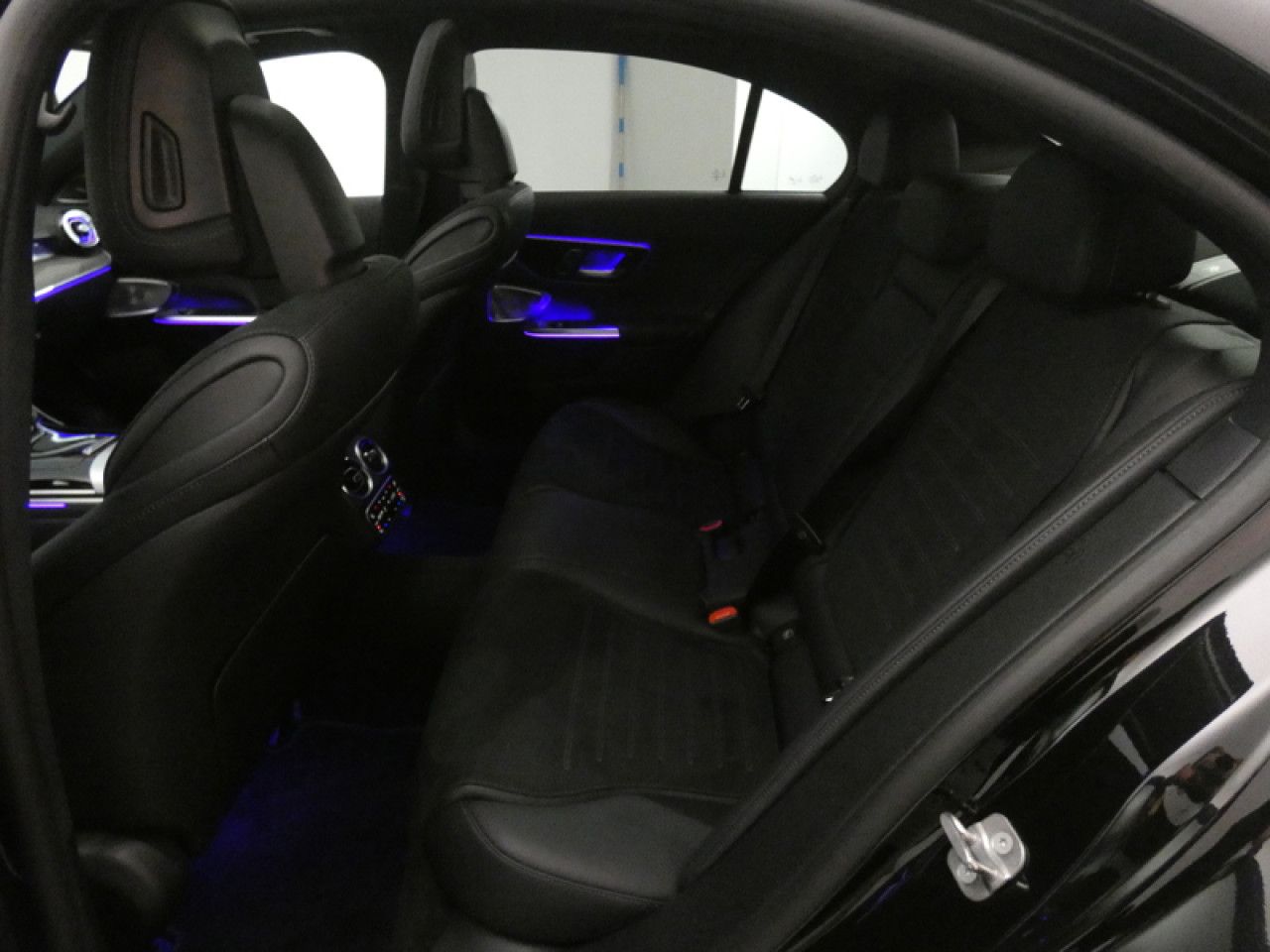 Photo du v&eacute;hicule 12 / 18