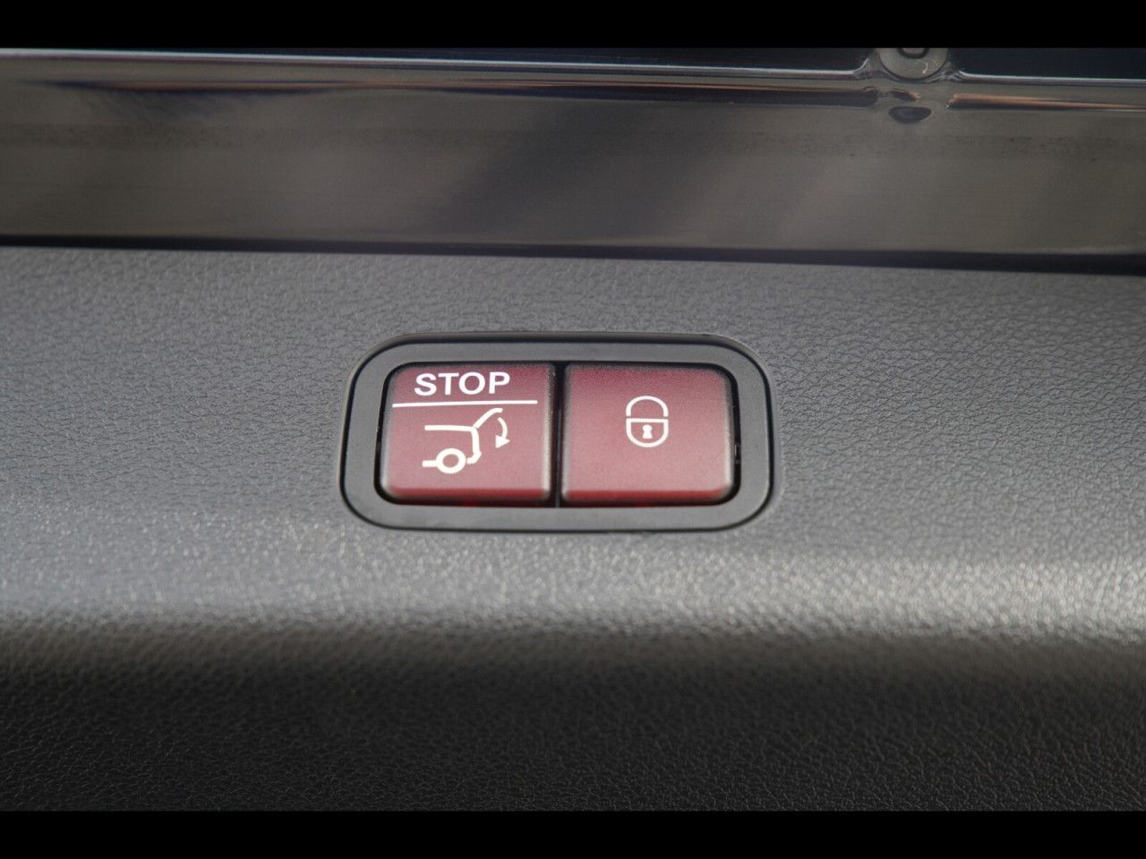 Mercedes-Benz E-Klasse – Bild 19