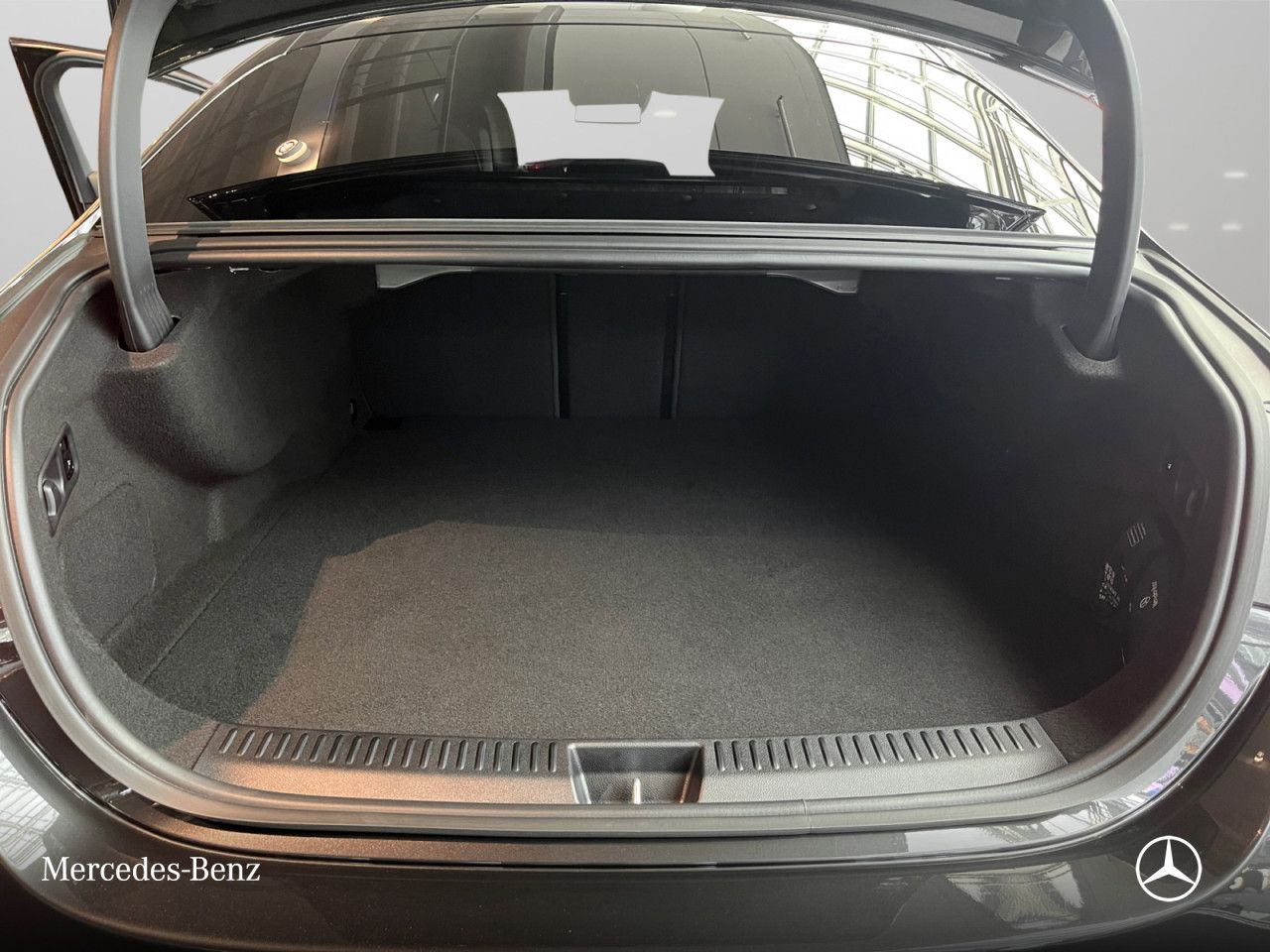 Mercedes-Benz E-Klasse – Bild 14