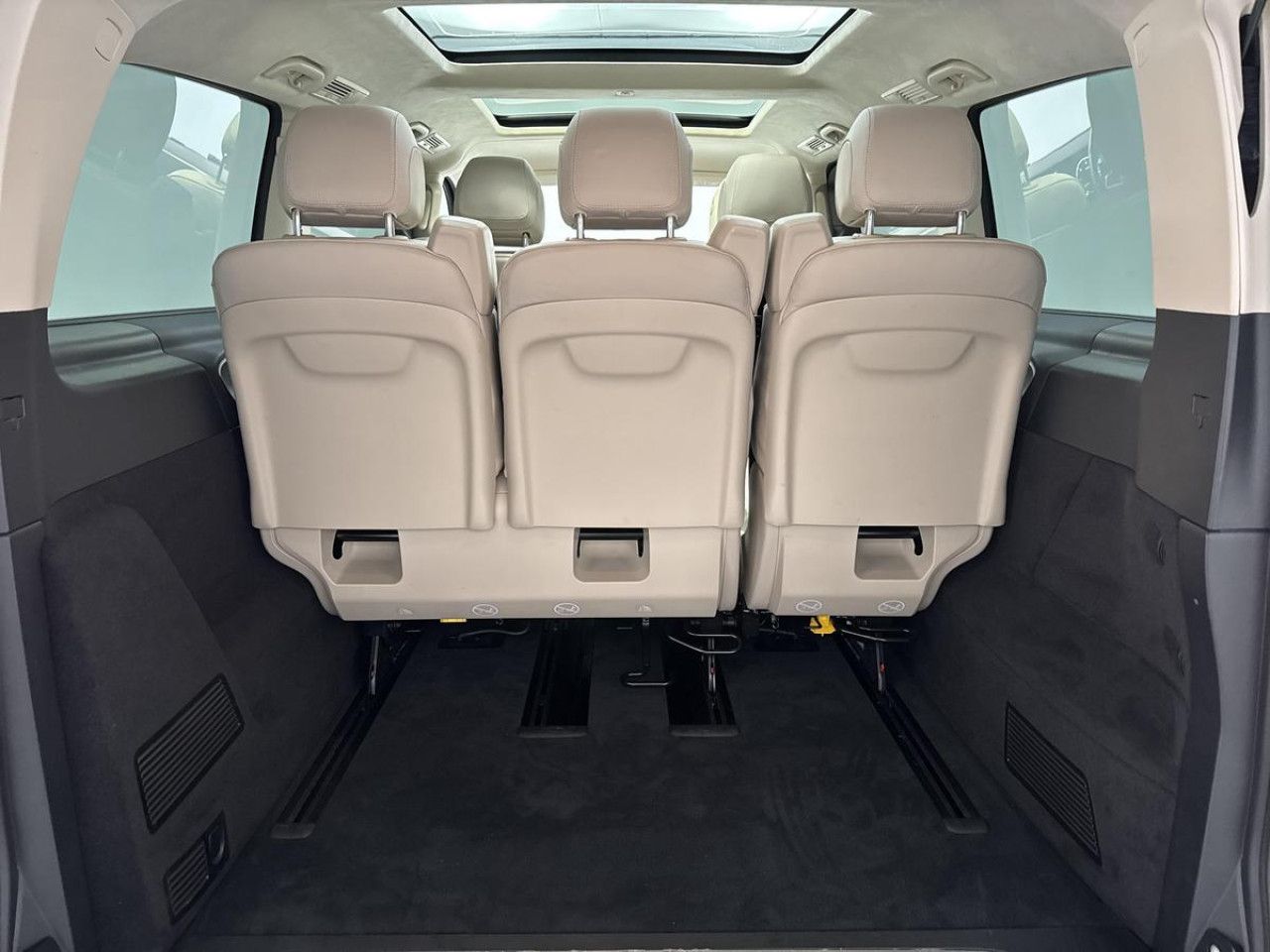 Zdjęcie pojazdu 21 / 23