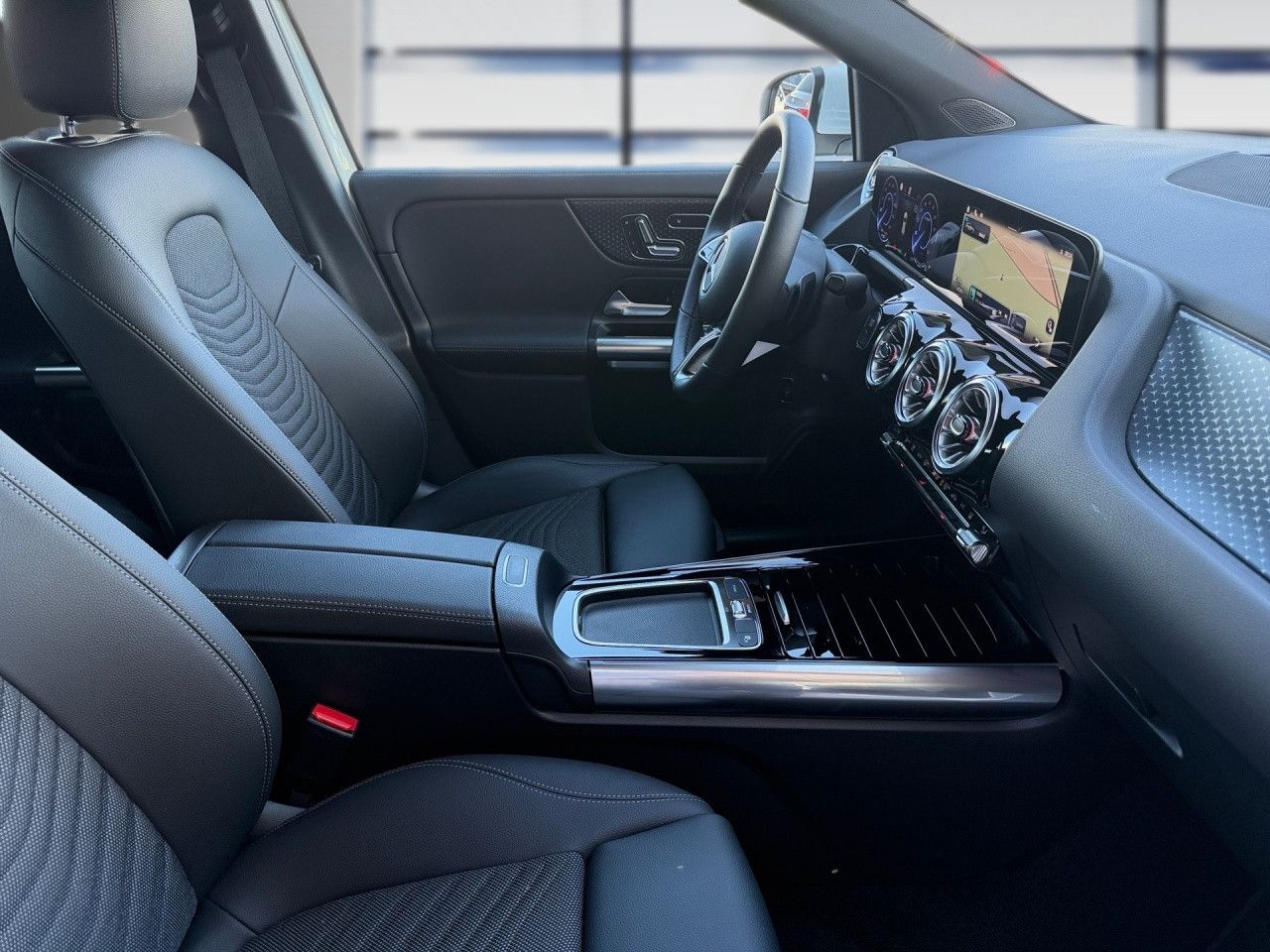 Mercedes-Benz EQA – Bild 11