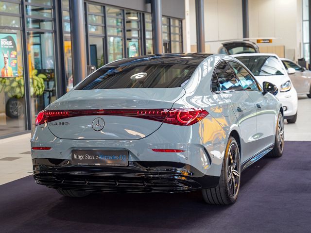 Last viewed vehicle image 3