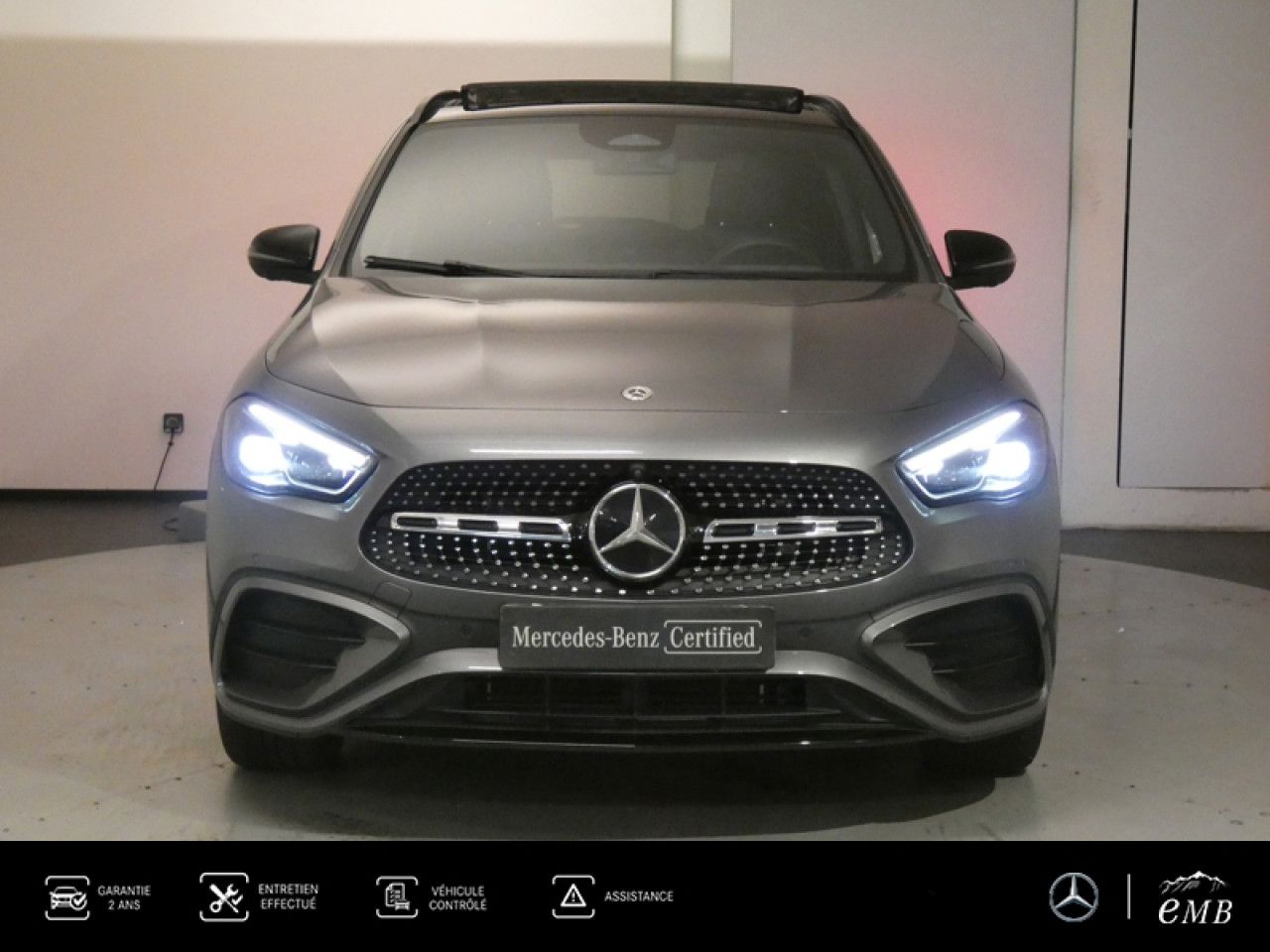 Photo du v&eacute;hicule 2 / 18