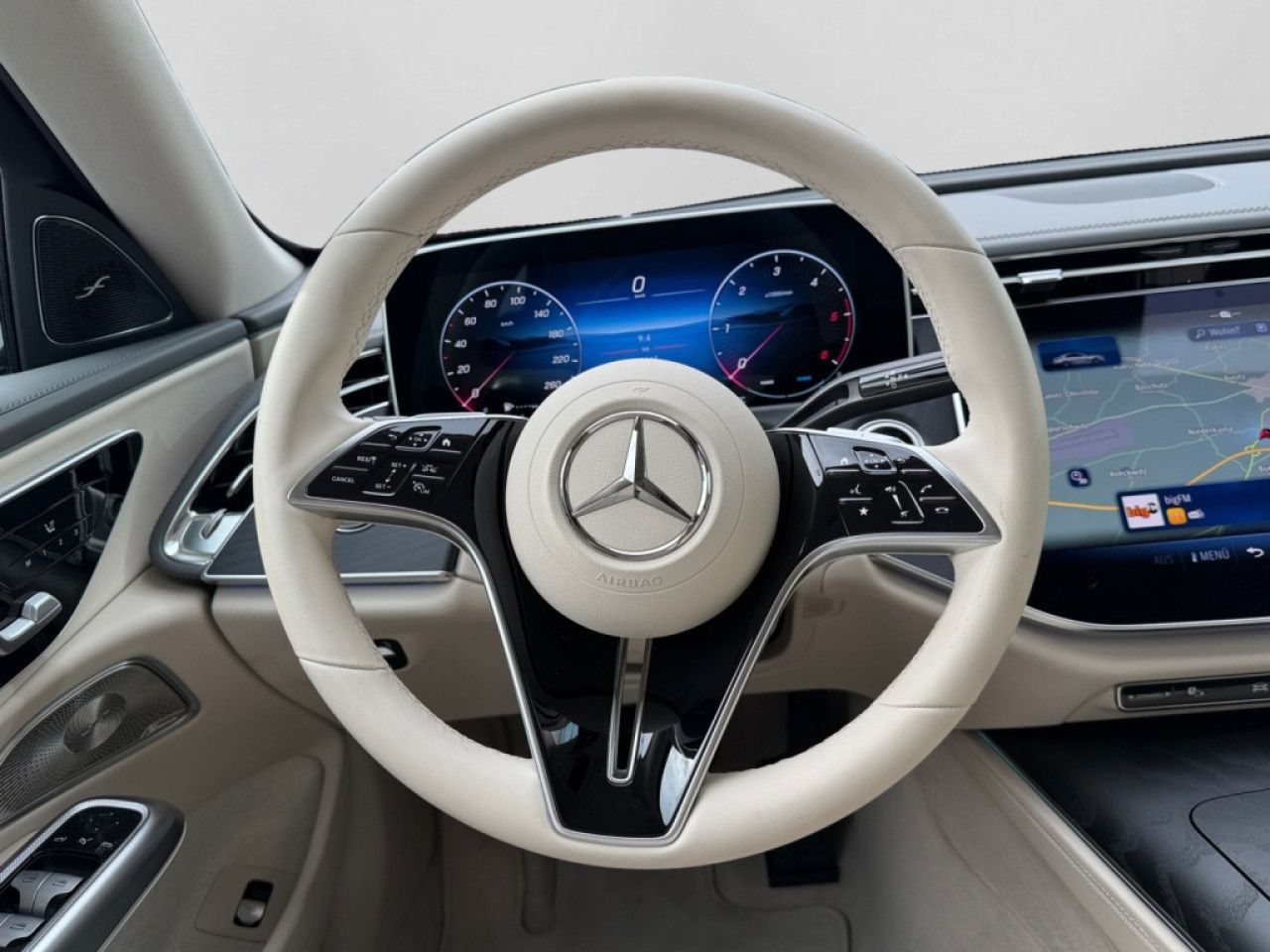 Mercedes-Benz E-Klasse – Bild 10