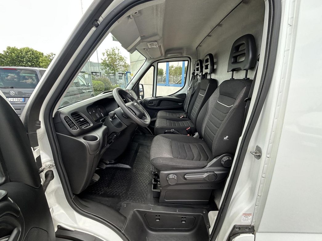 IVECO | DAILY 35S14 V
