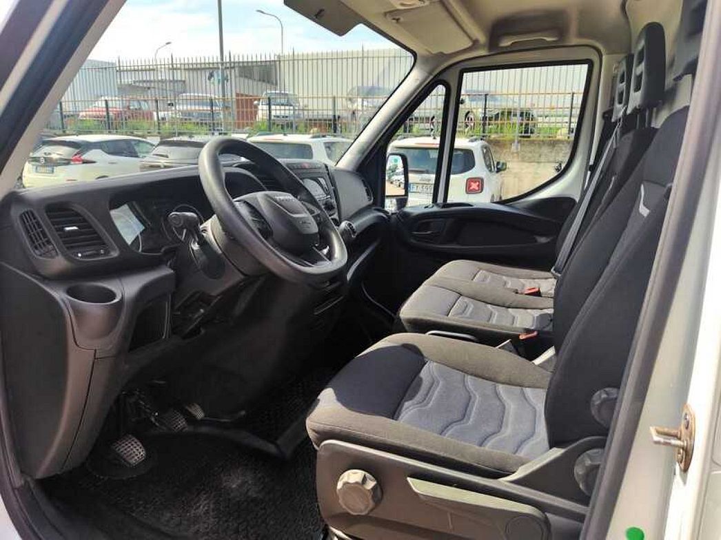 IVECO | 35S14V H2 3520L