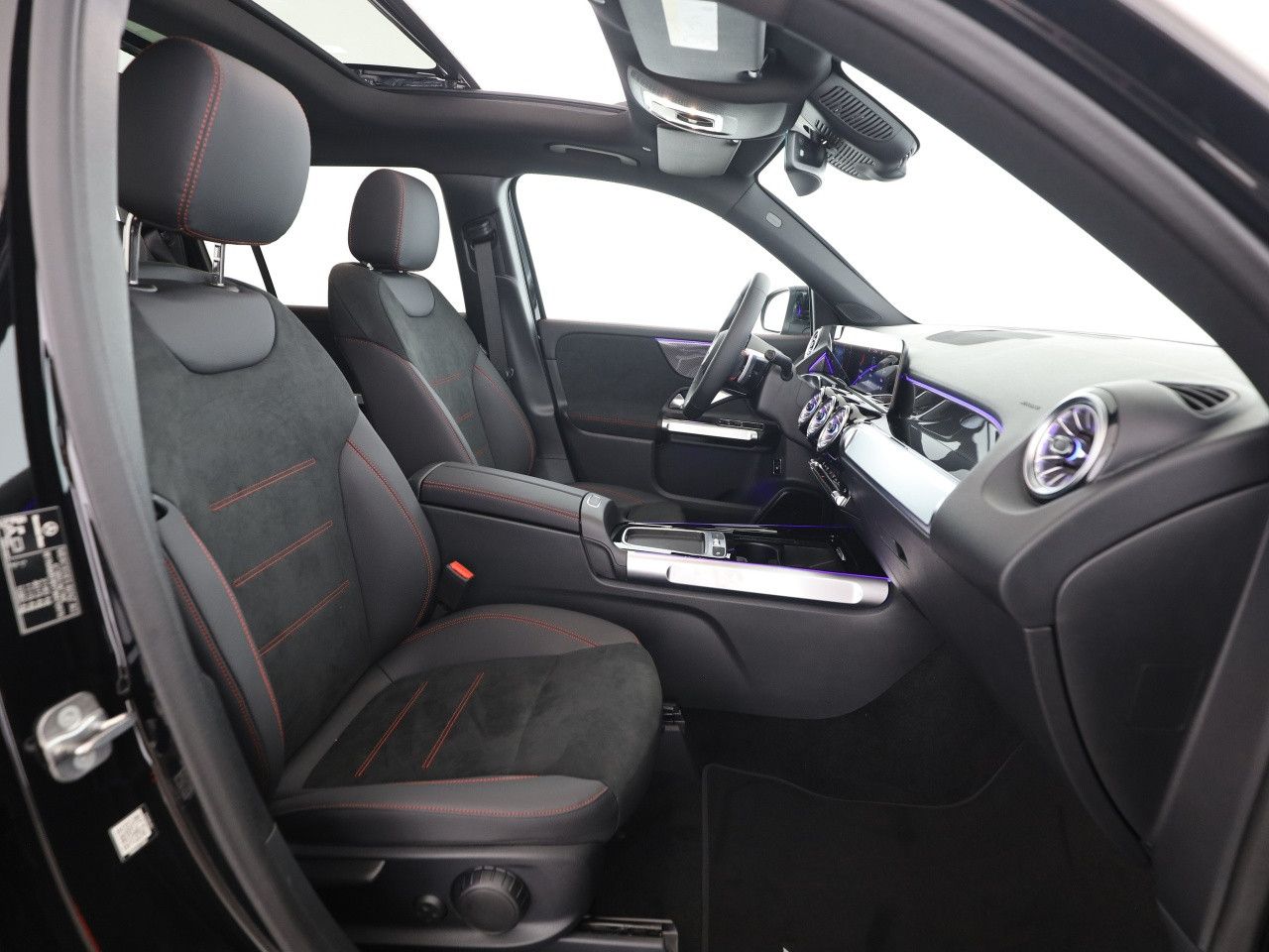 Mercedes-Benz GLB – Bild 9