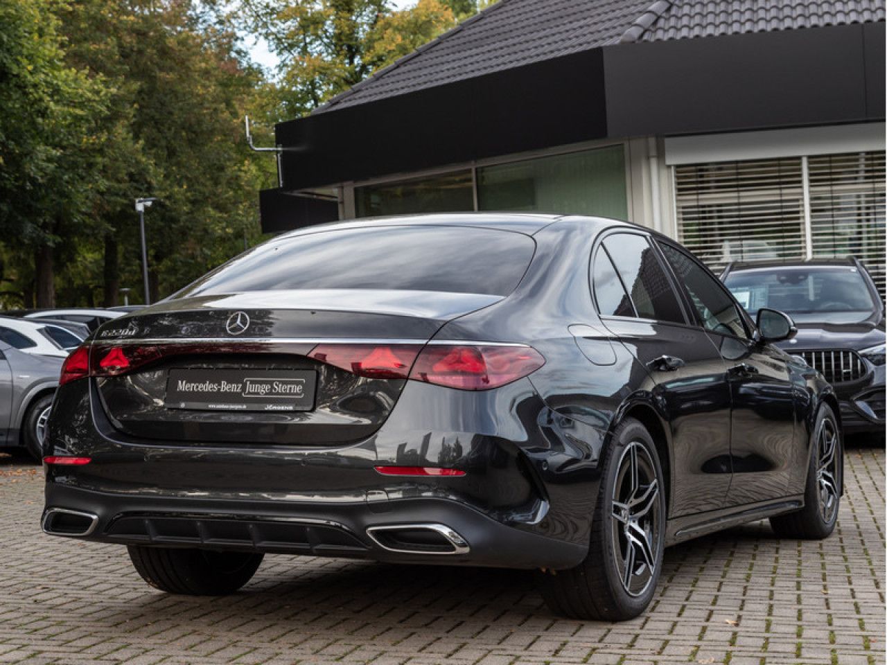 Mercedes-Benz E-Klasse – Bild 3