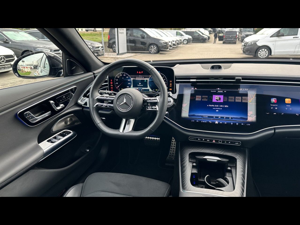 Mercedes-Benz E-Klasse – Bild 19